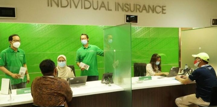 PELAYANAN : Manulife Indonesia semakin menggalakkan digitalisasi dan memastikan para tenaga pemasar untuk tetap memberikan layanan.