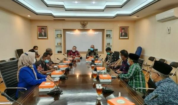 KUNJUNGAN : BK DPRD Provinsi Jawa Barat melakukan kunjungan kerja ke Badan Kehormatan DPRD Provinsi Jawa Tengah, Rabu (24/3/2021) (foto: PUJA/ HUMAS DPRD JABAR)