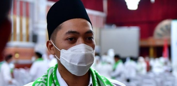 BERI KETERANGAN: Muhammad Rasyid Amrullah Rajasa saat memberi keterangan kepada wartawan usai pengukuhan Pengurus Wilayah Ikatan Persaudaraan Haji Indonesia (PW IPHI) Provinsi Jawa Barat, di Pusdai, Kota Bandung, Sabtu (15/1/2022).