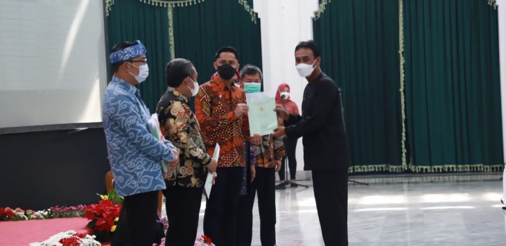 Pelaksana Tugas (Plt) Bupati Bandung Barat, Hengki Kurniawan, menghadiri Sosialisasi MPC dan Rakor Program Pemberantasan  KPK. (ist)