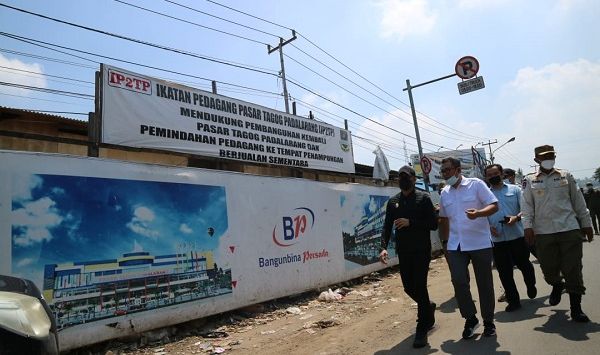 PEMBANGUNAN: Pasar Tagog Padalarang dipastikan bakal beroperasi menyeluruh pada April 2022 mendatang. (ist)