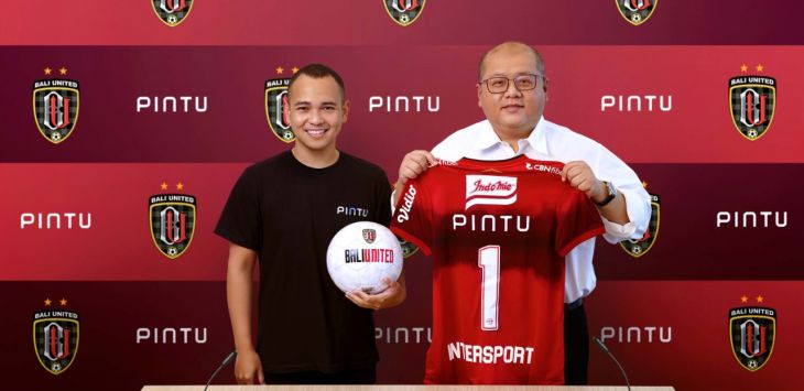 Bali United resmi kerjasama dengan PT Pintu Kemana Saja dengan nama brand PINTU, platform jual beli dan investasi aset crypto terkemuka di Indonesia, Rabu (15/6/2022).