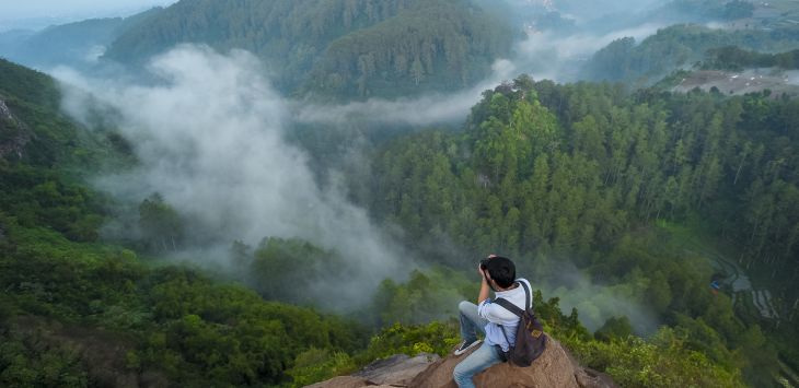 Tebing Keraton, di Lembang, Kabupaten Bandung Barat.
/Foto Ilustrasi Net/