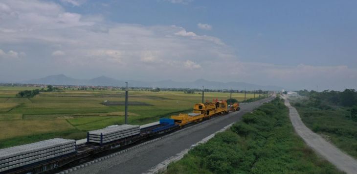 Persiapan operasional Kereta Cepat Jakarta-Bandung (KCJB) terus dilakukan. Selain melakukan percepatan konstruksi fisik. (ist)