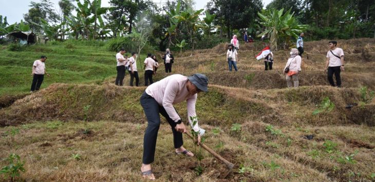 BPJAMSOSTEK Kantor Wilayah Jawa Barat menggelar aksi sosial dengan tema 