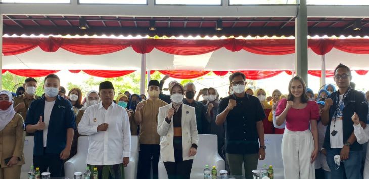 Sosialisasi pencegahan DBD bersama ibu-ibu PKK di Bandung. (ist)