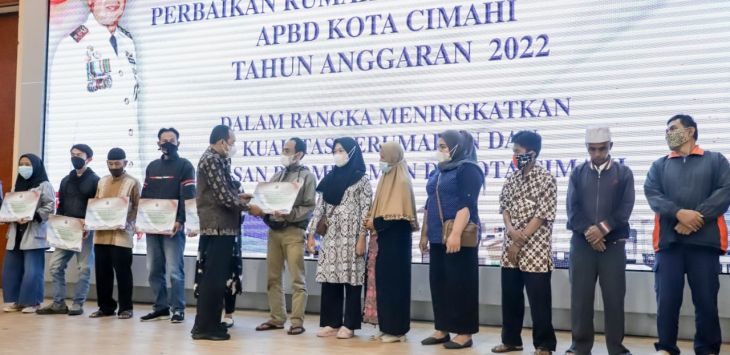 Pemerintah Kota Cimahi melalui Dinas Perumahan dan Kawasan Pemukiman menggelar Sosialisasi Perbaikan Rumah Tidak Layak Huni (Rutilahu) APBD Kota Cimahi Tahun Anggaran 2022. DISKOMINFO KOTA CIMAHI