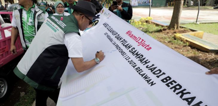 Bupati Bandung Dadang Supriatna saat menghadiri peringatan WCD di Lapangan Futsal Komplek Pemkab Bandung, Soreang, Sabtu (17/9). FOTO: Diskominfo Kabupaten Bandung