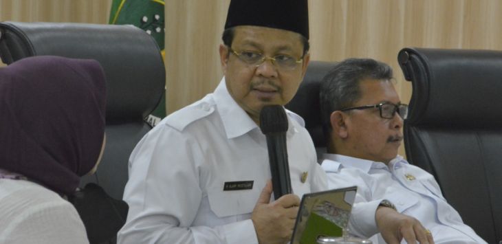 Kepala Kantor Wilayah (Kanwil) Kemenetrian Agama (Kemenag) Provinsi Jawa Barat, Drs. H. Ajam Mustajam, M.Si.