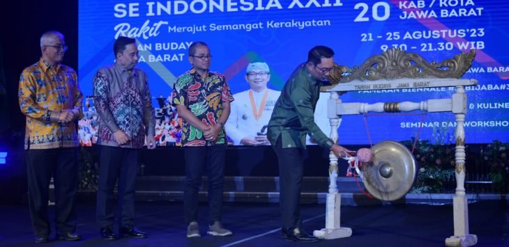 Gubernur Jawa Barat Ridwan Kamil menghadiri Temu Karya Pengelola Taman Budaya se-Indonesia yang ke-22 di Teater Dago Tea House, Kota Bandung.//Biro Adpim Jabar//