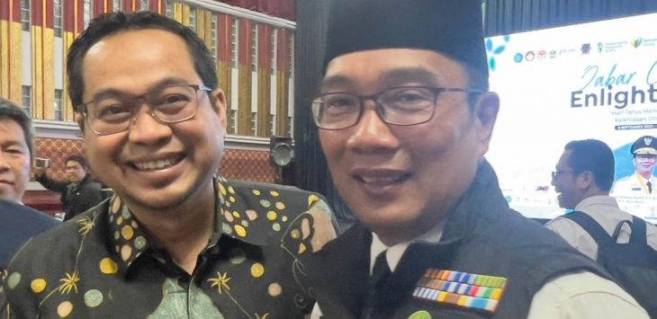 Ridwan Kamil memberikan apresiasi bagi Enesis Group yang telah mendukung kegiatan Semarak Agustusan yang diselenggarakan Baznas Jabar.