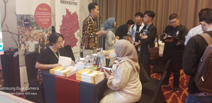 Pameran perguruan tinggi bertema 'European Higher Education Fair' (EHEF) 2023 di Hotel Hilton, Jalan  HOS Cokroaminoto, Kota Bandung, Selasa (14/11/2023).