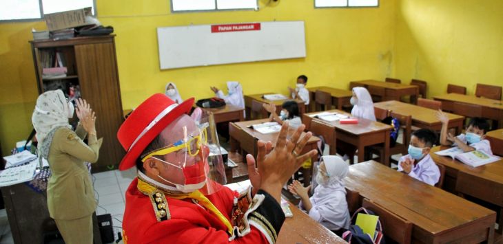Suasana belajar mengajar yang dilakukan disebuah sekolah.//TAOFIK ACHMAD HIDAYAT / RADAR BANDUNG