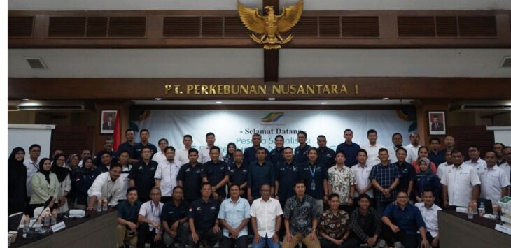 Foto bersama seluruh peserta Sosialisasi Aplikasi Investasi PTPN Group