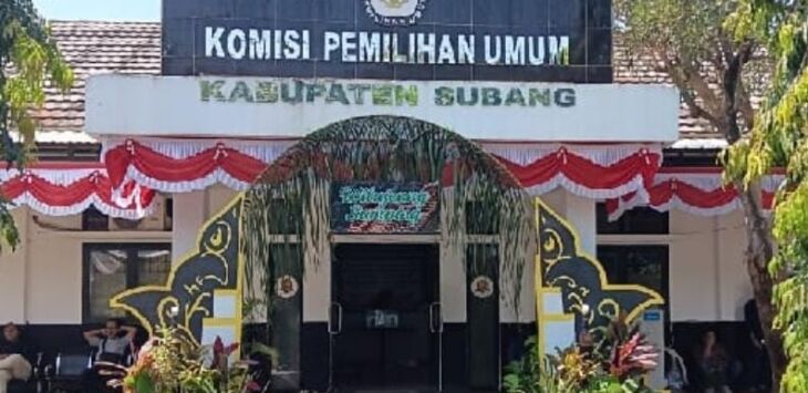 


Kantor KPU Subang. KPU Subang Klaim Belum Menerima Jadwal Kampanye Paslon. Foto: M.Anwar/Pojokbandung.com

