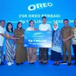 OREO Salurkan Donasi untuk Ribuan Pengrajin dan Pengusaha Batik Cirebon