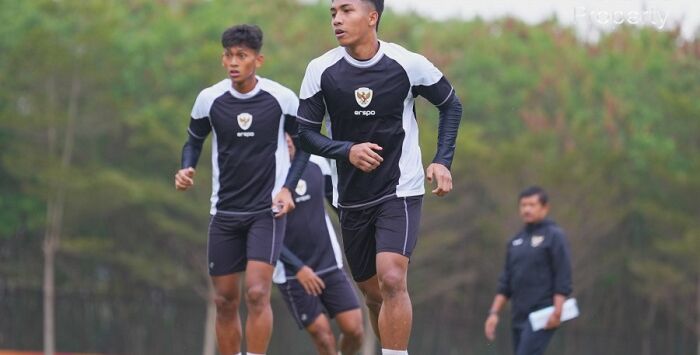 

Skuad Garuda Muda—julukan Timnas Indonesia U-20 dalam kondisi siap tempur menghadapi laga perdana Piala Asia U-20 2025 melawan Iran pada Kamis (13/2/2025). Foto : Dokumentasi PSSI


