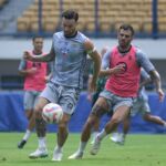 Kabar Baik, Jelang Duel Klasik Persib Bandung vs Persija Jakarta, Marc Klok dan Tyronne del Pino Gabung Latihan Pemulihan