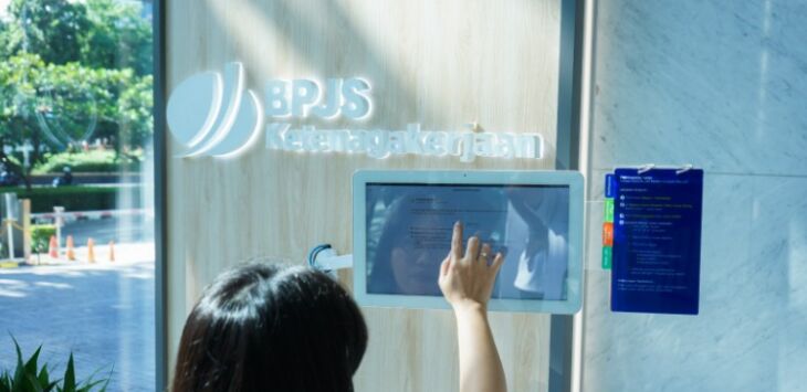 Pekerja yang terkena pemutusan hubungan kerja (PHK) saat ini bisa mendapat bantuan uang tunai sebesar 60% dari gaji yang diterima selama 6 bulan melalui program Jaminan Kehilangan Pekerjaan (JKP) BPJS Ketenagakerjaan.Foto : Dok. BPJS Ketenagakerjaan 