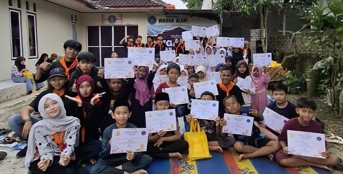 
Ngabuburit Warna Alam, santuni anak-anak yatim. Foto : M.Anwar/Pojok Bandung
