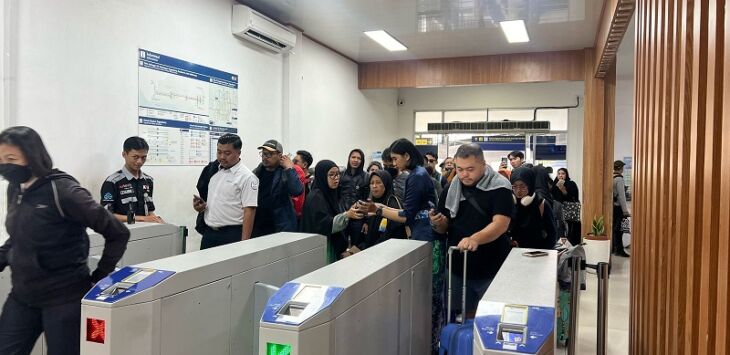 Penumpang yang menggunakan layanan KAI Bandara di Yogyakarta, meningkat 5,4% dibanding tahun lalu.