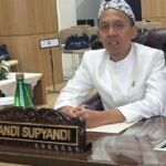Mantap! Ketua Komisi I DPRD KBB Sandi Supyandi Dukung Penuh Jam Malam Program Gubernur Jawa Barat Dedi Mulyadi