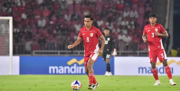 Timnas Indonesia U-23 memastikan tiket babak semifinal ASEAN U-23 Mandiri Cup 2025 setelah bermain imbang tanpa gol melawan Malaysia di Stadion Utama Gelora Bung Karno, Senin (21/7/2025). Foto : Istimewa