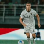 Rumor Transfer: Persib Bandung dan Persija Jakarta Bakal Saling Sikut Datangkan Gelandang Bertahan Timnas Indonesia Joey Pelupessy