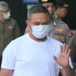 Usai Terjaring OTT, Gubernur Riau Abdul Wahid Jalani Pemeriksaan Lanjutan di Gedung KPK, Komisi Antirasuah Amankan Sembilan Orang
