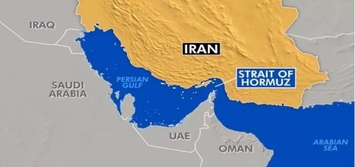 Selat Hormuz. Salah satu “kuncian” Iran adalah Selat Hormuz. Jika Amerika Serikat benar-benar menyerang, mereka akan menutup selat sempit yang menghubungkan Teluk Persia dengan Laut Arab tersebut. Foto : Dokumentasi hidayahtulah.