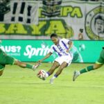 Ditahan Imbang Persebaya, Persib Bandung Gagal Amankan Kemenangan