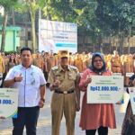 Walikota Cimahi Berikan Santunan Rp 42 Juta dari BPJS Ketenagakerjaan kepada 3 Ahli Waris Petugas Sampah Kota Cimahi