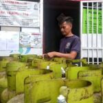 LPG 3 Kg Langka, Pemerintah Wacanakan Kompor Listrik, di Kapuas Hulu Harga Tembus Rp 90 Ribu, di Bima Tak Boleh Dijual di Pengecer