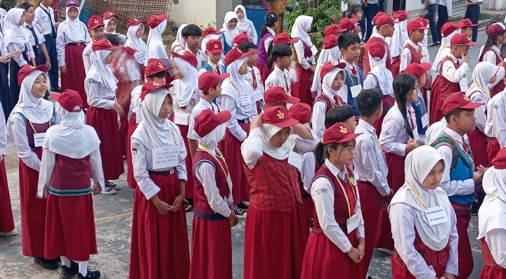 Hari Pertama MPLS di SMPN 68 Bandung