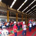 Meriahkan Peringatan HUT ke-81 RI, PT KAI Daop 2 Bandung Gelar Lomba Tarik Lokomotif